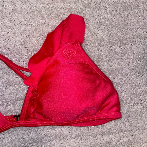 Roxy Ruffle Bikini *TOP ONLY* - Picture 3 of 4